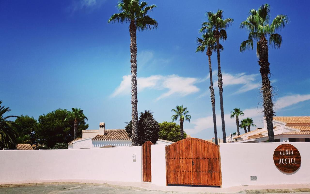 Zenia Hostel Playa Flamenca Exterior photo